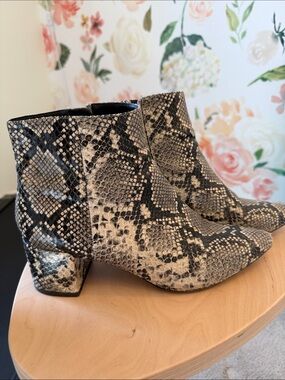 Michael Shannon Snake-Print Ankle Boots in Beige & Black